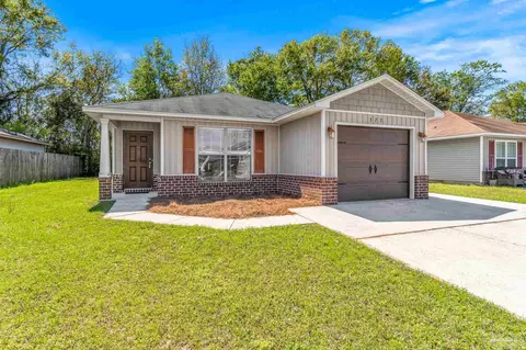 527 Evening Falls Dr, Pensacola, FL 32534