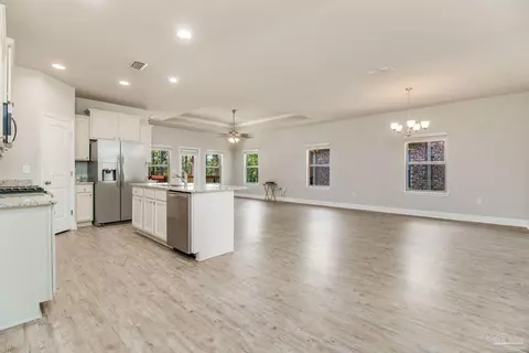 2646 Caldwell Cir, Pace, FL 32571 photo 11