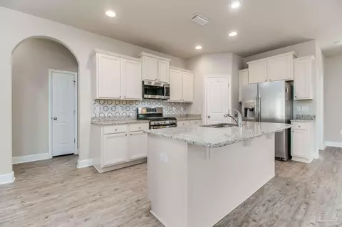 2646 Caldwell Cir, Pace, FL 32571 photo 9