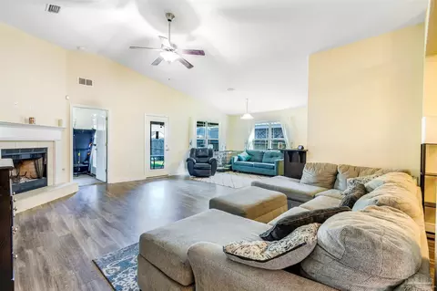 4412 Fiske St, Pace, FL 32571 photo 2