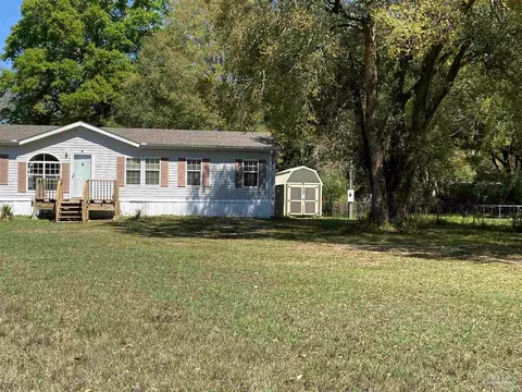 4064 Windsor Ln, Pace, FL 32571