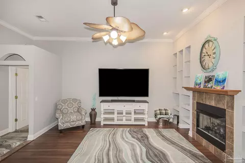 Bedroom - 4217 Byrnwyck Pl, Pace, FL 32571 photo 6 of 10