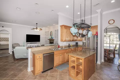 Kitchen - 4217 Byrnwyck Pl, Pace, FL 32571 photo 4 of 7
