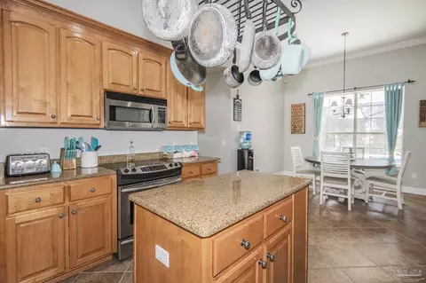 Kitchen - 4217 Byrnwyck Pl, Pace, FL 32571 photo 6 of 7