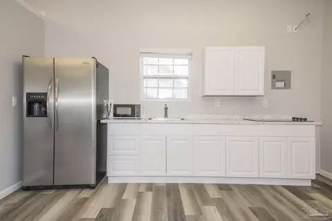 Kitchen - 4217 Byrnwyck Pl, Pace, FL 32571 photo 7 of 7