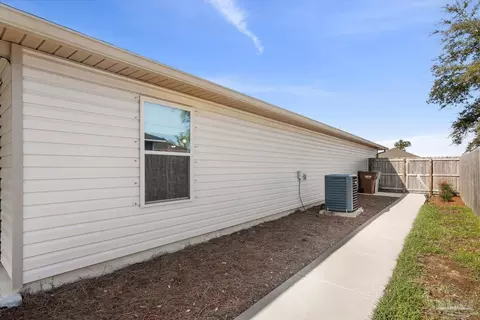 4402 Thistle Pine Ct, Pace, FL 32571 photo 31