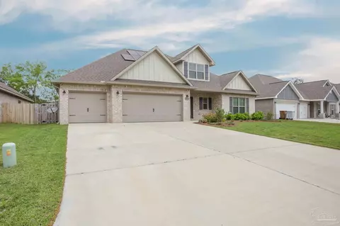6181 Cherry Hill Cir, Milton, FL 32571