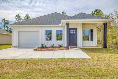 5429 Del Monte St, Milton, FL 32583