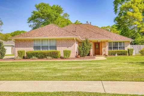 3004 Harlington Pl, Cantonment, FL 32533