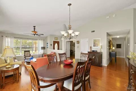 Dining - 3004 Harlington Pl, Cantonment, FL 32533 photo 2 of 3