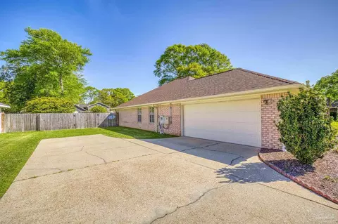 Exterior - 3004 Harlington Pl, Cantonment, FL 32533 photo 8 of 15