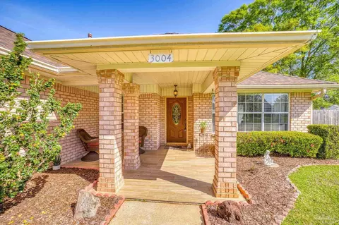 Exterior - 3004 Harlington Pl, Cantonment, FL 32533 photo 6 of 15