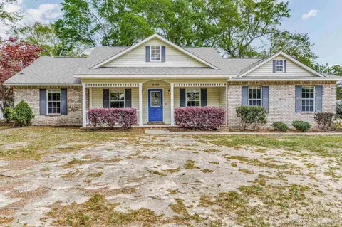 4806 Autumn Dr, Pace, FL 32571