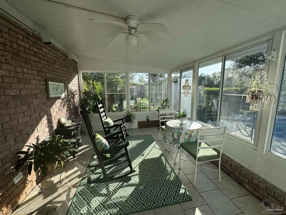 8876 Burning Tree Rd, Pensacola, FL 32514 42 Photos Movoto