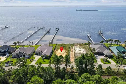 0000 Tidewater Dr, Navarre, FL 32566