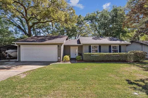 7748 Beechwood Dr, Pensacola, FL 32514