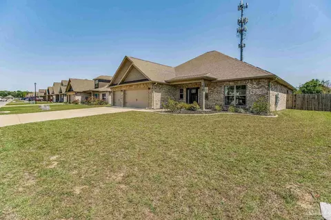 Exterior - 6149 Cherry Hill Cir, Pace, FL 32571 photo 3 of 9