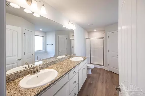 Bath - 6494 Benelli Dr, Milton, FL 32570 photo 1 of 5
