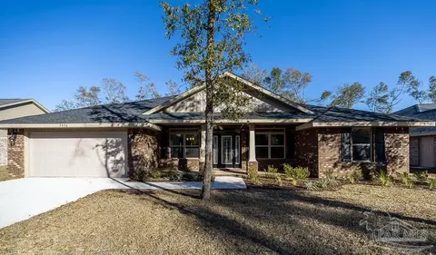6494 Benelli Dr, Milton, FL 32570