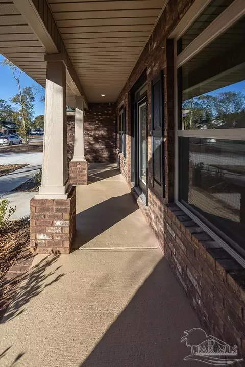 Exterior - 6494 Benelli Dr, Milton, FL 32570 photo 3 of 4