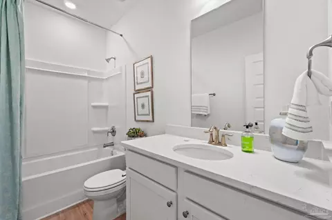 Bath - 3315 Grouse Rd, Pace, FL 32571 photo 1 of 1