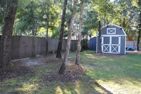 Exterior - 4016 Willis Way, Milton, FL 32583 photo 10 of 11