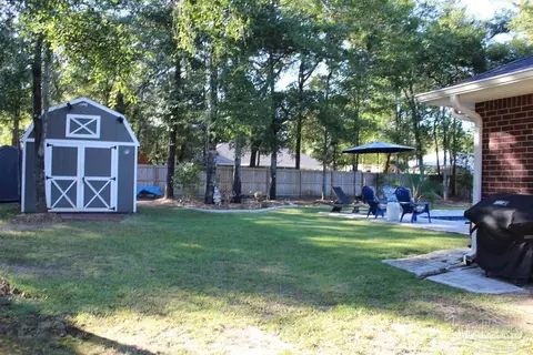 Exterior - 4016 Willis Way, Milton, FL 32583 photo 9 of 11