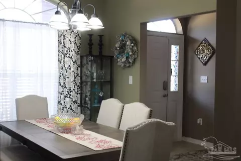 Dining - 4016 Willis Way, Milton, FL 32583 photo 1 of 3