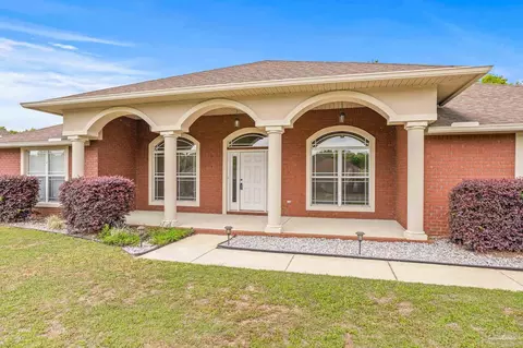 9937 Eleral Dr, Pensacola, FL 32526