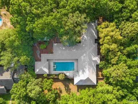 6435 Dunlieth Pl, Pensacola, FL 32504