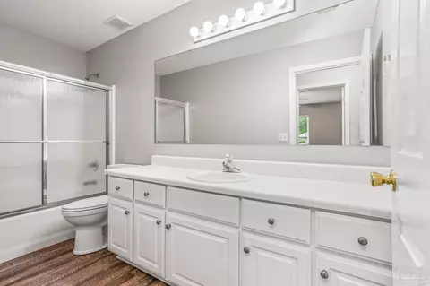 Bath - 4681 Autumndale Dr, Pace, FL 32571 photo 6 of 7