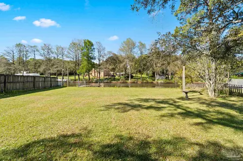 3330 Bayou Dr, Pensacola, FL 32505