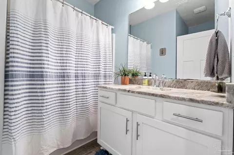 Bath - 4483 Jude Way, Pace, FL 32571 photo 3 of 4