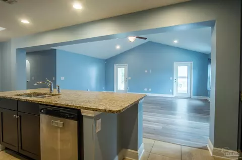 Kitchen - 5988 Augustine Dr, Pace, FL 32571 photo 4 of 4