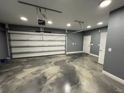 Exterior - 5988 Augustine Dr, Pace, FL 32571 photo 8 of 11