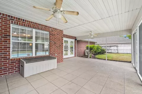 Living - 4268 Lancaster Gate Dr, Pace, FL 32571 photo 5 of 5