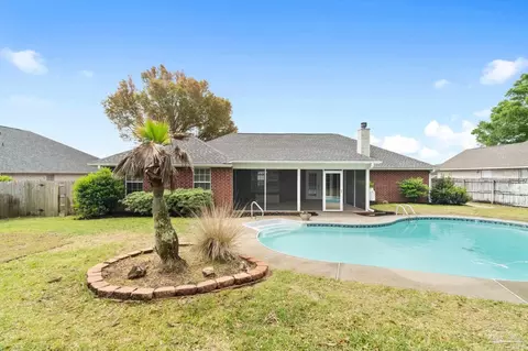 Exterior - 4268 Lancaster Gate Dr, Pace, FL 32571 photo 9 of 10