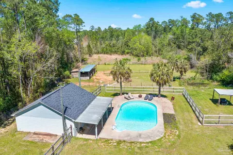 5812 Abba Ln, Pensacola, FL 32526