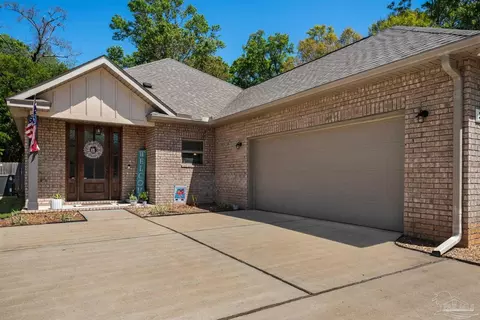 3928 Fielding Ct, Pace, FL 32571
