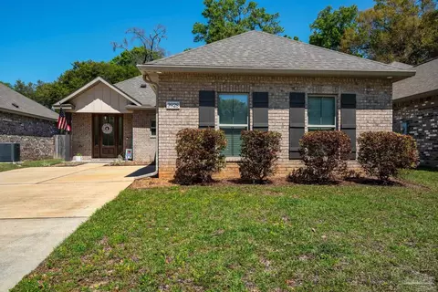 Exterior - 3928 Fielding Ct, Pace, FL 32571 photo 5 of 13