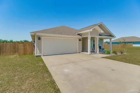 Exterior - 7655 Gumbo Ave, Pace, FL 32571 photo 2 of 11