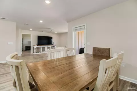 Dining - 7655 Gumbo Ave, Pace, FL 32571 photo 3 of 3