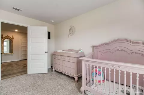Bedroom - 7655 Gumbo Ave, Pace, FL 32571 photo 6 of 10
