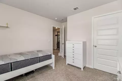 Bedroom - 7655 Gumbo Ave, Pace, FL 32571 photo 9 of 10