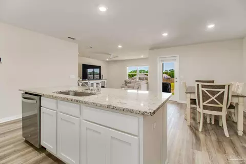 Kitchen - 7655 Gumbo Ave, Pace, FL 32571 photo 4 of 4