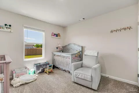 Bedroom - 7655 Gumbo Ave, Pace, FL 32571 photo 5 of 10