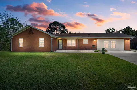 521 Briarwood Dr, Pensacola, FL 32506