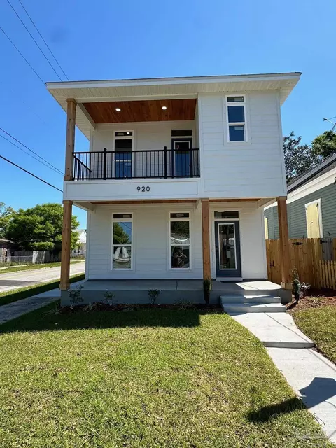 920 Dr Martin Luther King Jr Dr, Pensacola, FL 32501