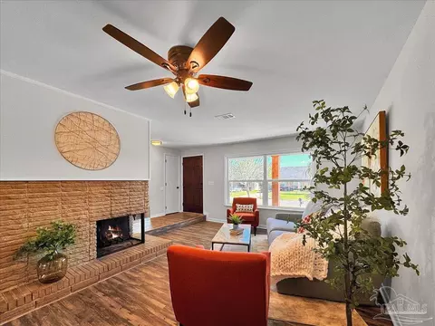 3365 Bluewater Dr, Pensacola, FL 32503