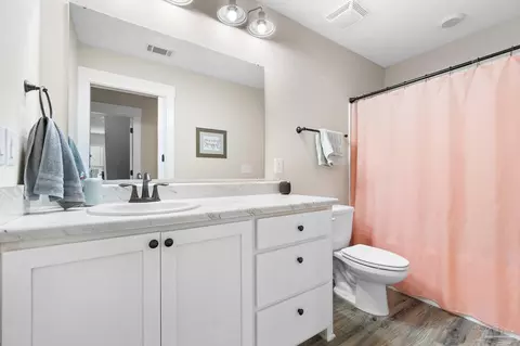 Bath - 2442 Wallace Lake Rd, Pace, FL 32571 photo 6 of 8